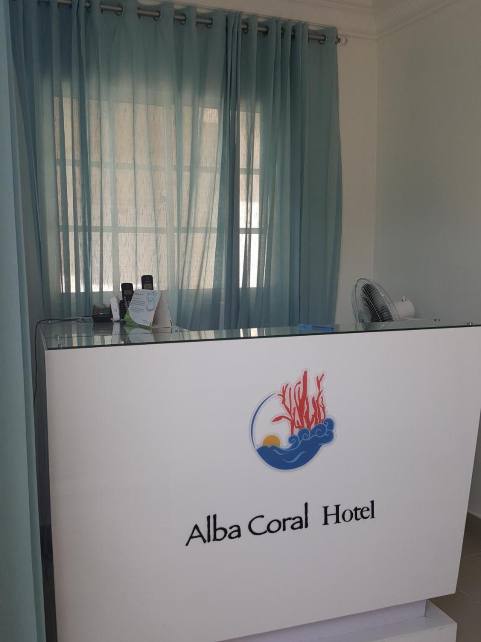 Alba Coral Hotel Pedernales Bagian luar foto